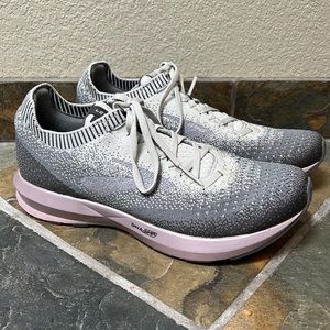 Brooks levitate running shoe 9.5